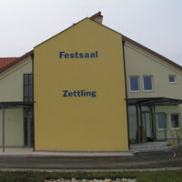 Hausfassade Beschriftung
